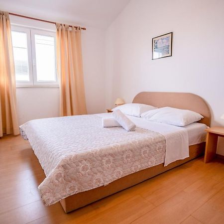 Apartments Valentin Privlaka  Exterior photo